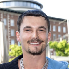 Adrian Sellevoll