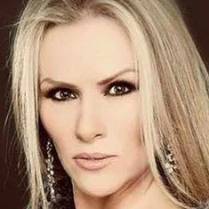Claudia Inchaurregui
