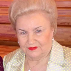 Светлана Николаева