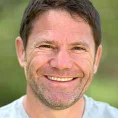 Steve Backshall