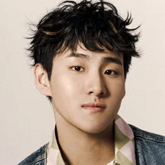 Jackson Yang