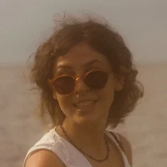Clara Barnstone