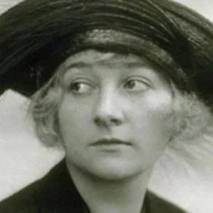 Dora Bergner