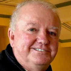 Peter James