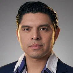 Armando Tavera