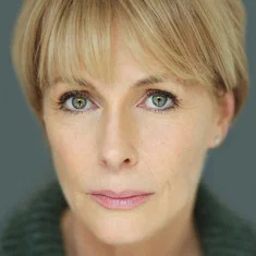 Liz Robertson