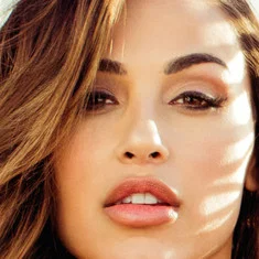 Ana Cheri