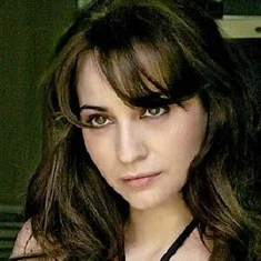 Pilar Bastardés