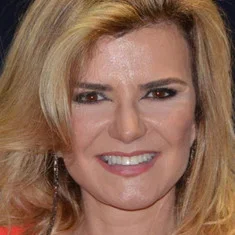 Lenita Medina