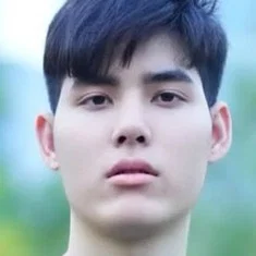 Kongthapjittrin Lertsinthanakul