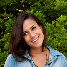 Clara Bastos