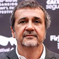 José Alvarenga Jr.