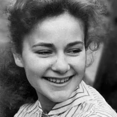 Caroline Denzil