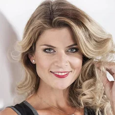 Iveta Lutovská
