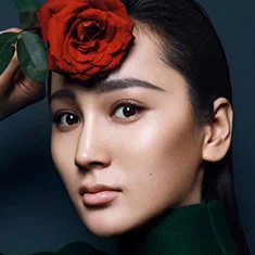 Wang Yijia
