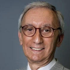 Júlio Isidro