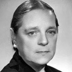 Елена Максимова