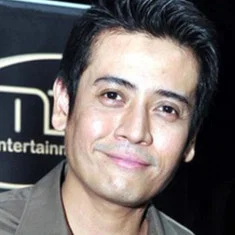 Teuku Ryan