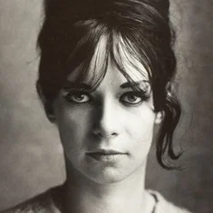 Marianne Benet