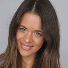 Nikolette Noel