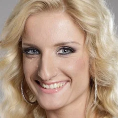 Adela Banášová