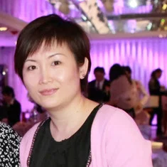 周莹