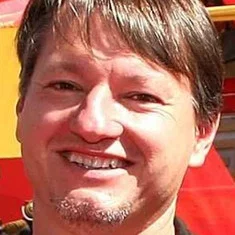 Cyrus Voris
