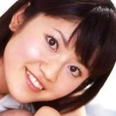 Rinako Hirasawa