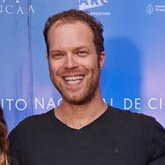 Santiago Van Dam