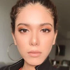 Julia Farhana Marin
