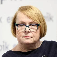 Илона Лепковска