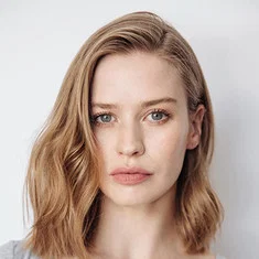 Camille Stopps