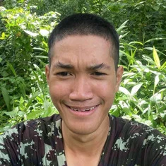 กิจการ บุญยิ่ง