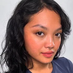 Anya Zen