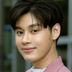 Kanok Kanokpol Moonhong