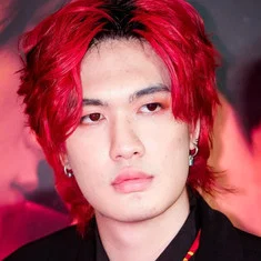 Tung Weeraphong Chankhamrueang