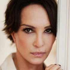 Anouschka Renzi