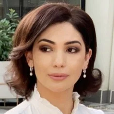 Rayhon Ulasenova