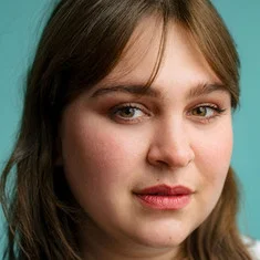 Ayla Satijn