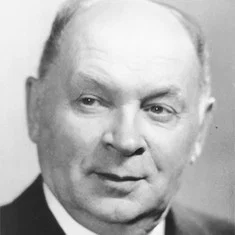 Виктор Шарлахов