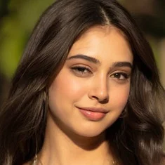Niti Taylor