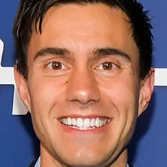 Ricky Van Veen
