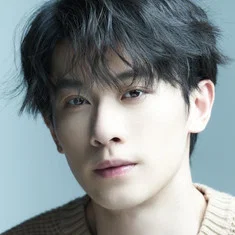Feng Yiyang