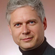 Graeme MacQueen