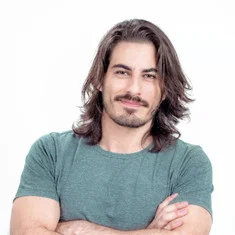 Adam Gomes
