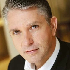Michael Warner