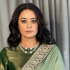 Mona Vasu
