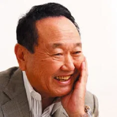 Eiji Bandō