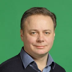 Игорь Николаев