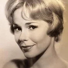 Elisa Loti